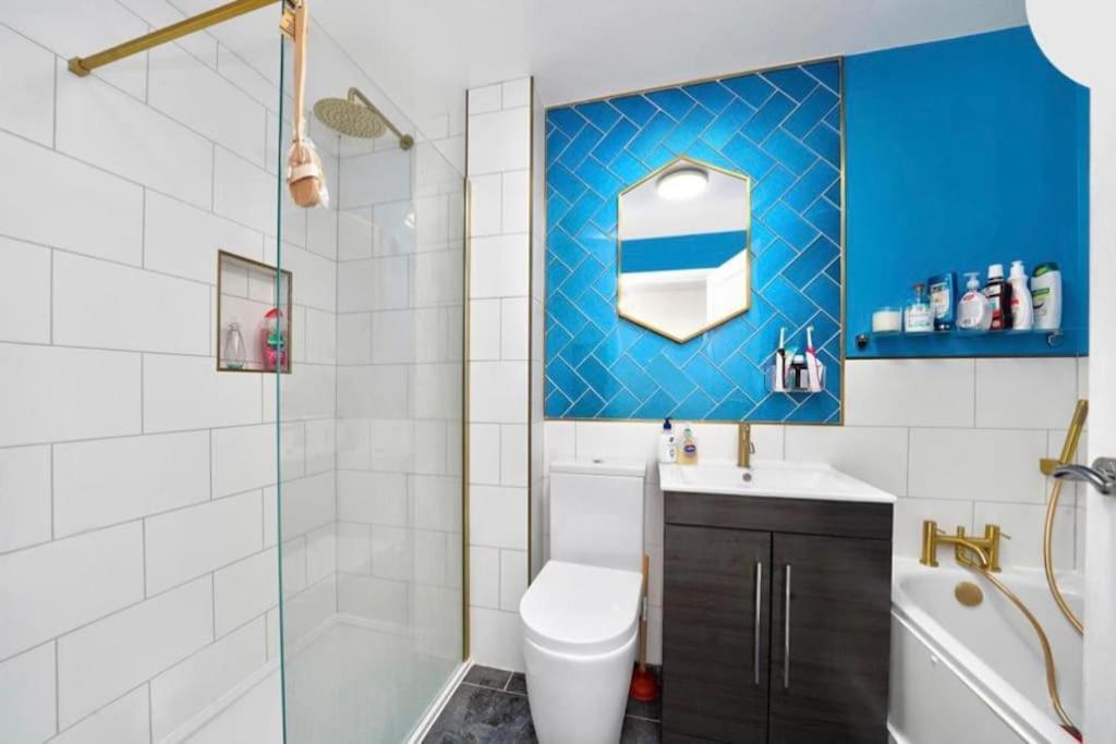 Monalychee Apartment London Bagian luar foto